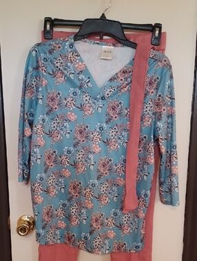 Blair Teal Floral Tunic with Salmon Ankle Pants